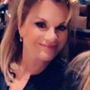 Meet your Posher, Marci